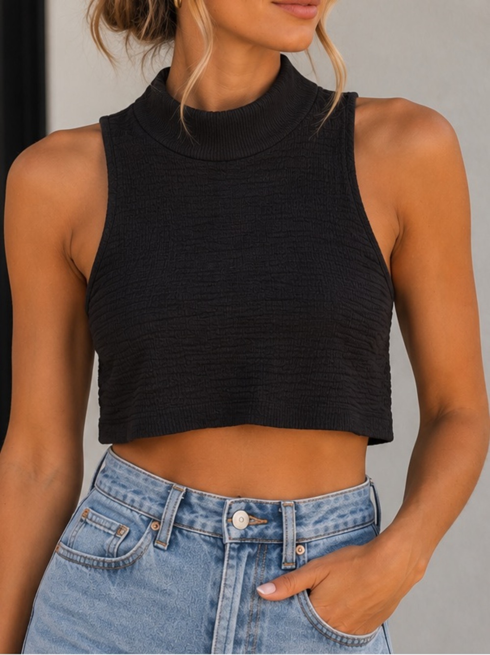 Zara Navy Ribbed Sleeveless Mock Neck Cropped Top
